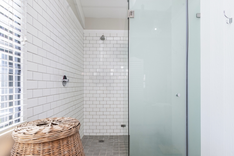 To Let 3 Bedroom Property for Rent in Sea Point Western Cape